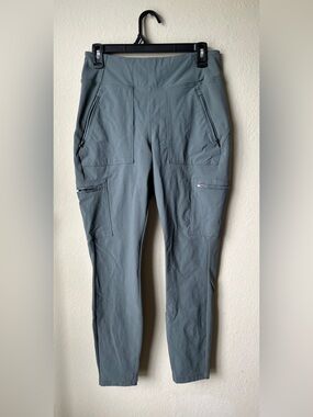 Athleta Steel Blue Gray Cargo Joggers with Zip Pockets